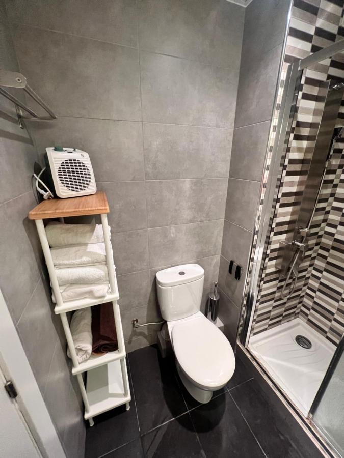 Ca La Noa Apartment Viladecans Bagian luar foto
