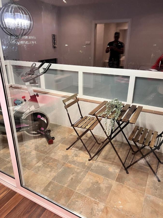 Ca La Noa Apartment Viladecans Bagian luar foto